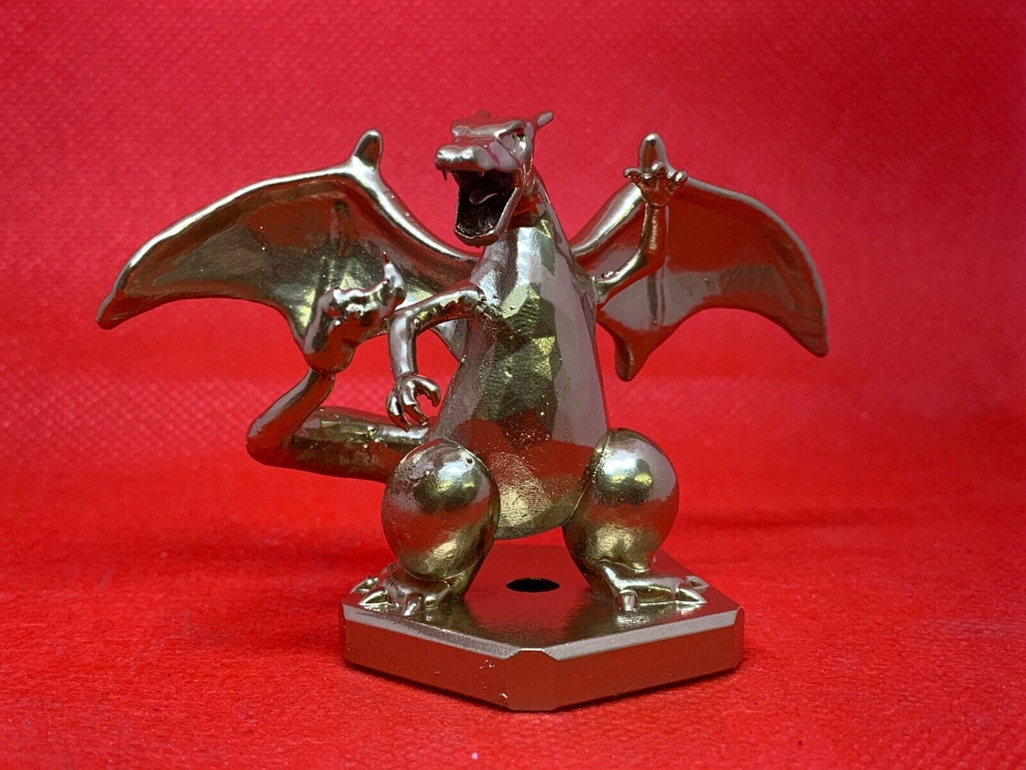 Pokemon #006 Charizard figure Gold TCG Statue