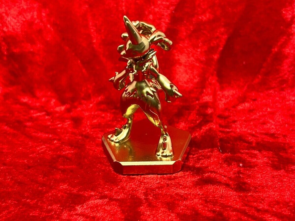 Pokemon #448 Mega Lucario figure Gold TCG Statue