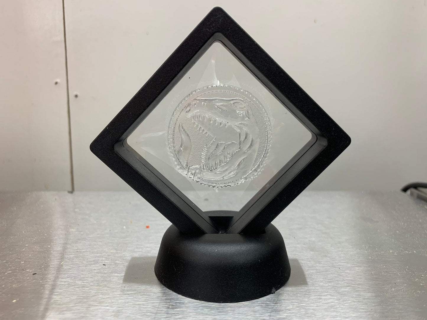 Mighty morphin power rangers Resin cast coin in display case red ranger Tyrannosaurus mmpr