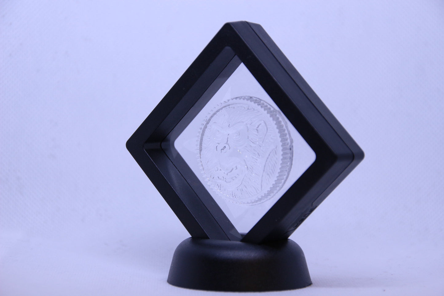 Mighty morphin power rangers Resin cast coin in display case red ranger Ninja ninjetti ape mmpr clear