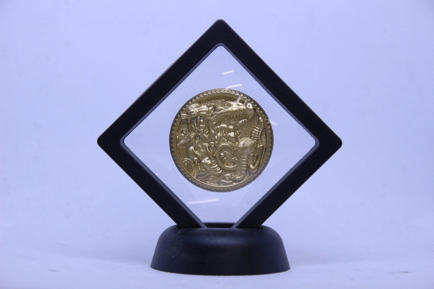 Power Rangers Replica Power Coin Tribal Megazord Legacy Gold