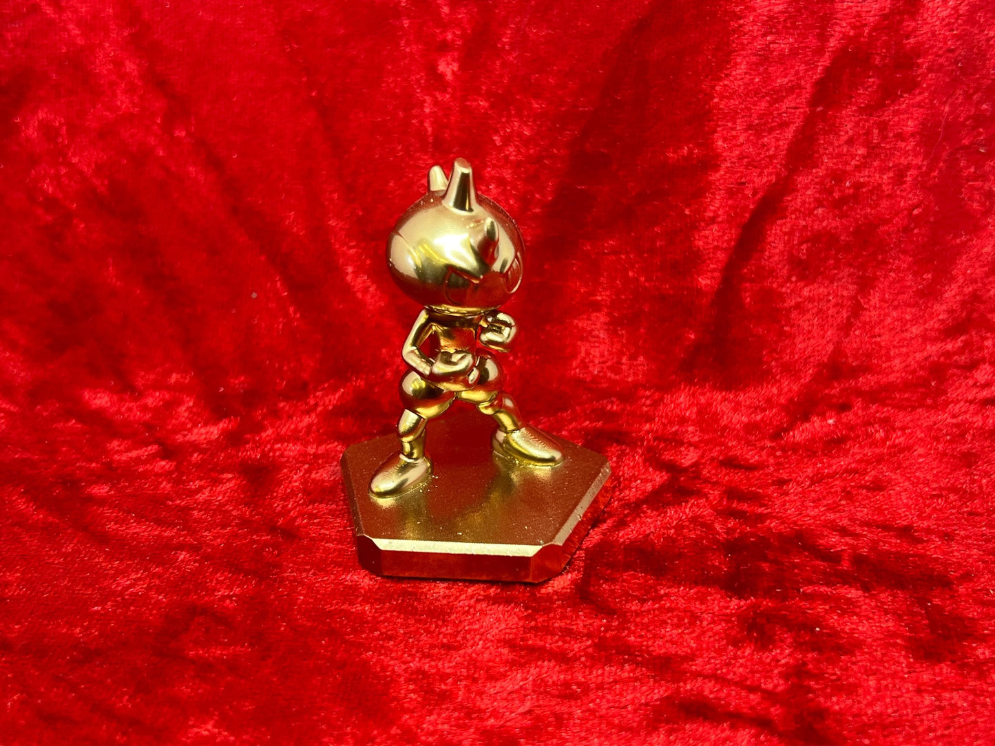 Pokemon #236 Tyrogue figure Gold TCG Statue