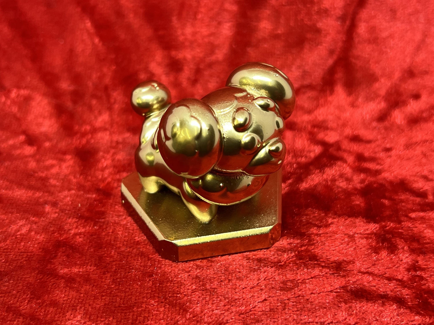 Pokemon #926 Fidough figure Gold TCG Statue