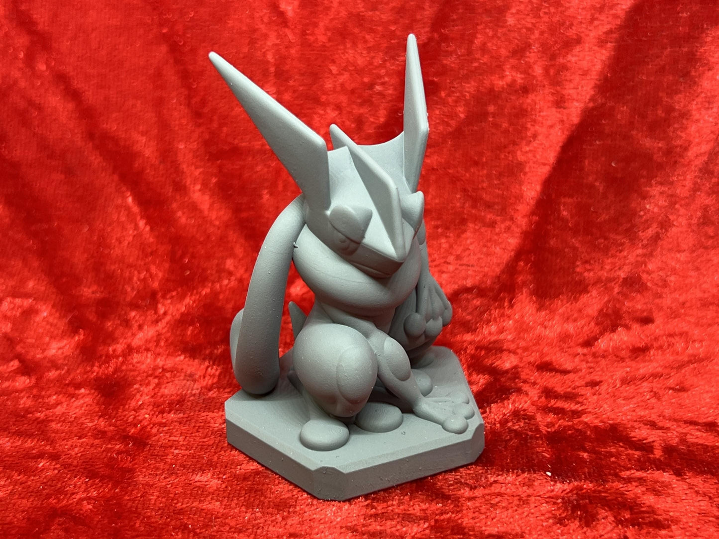 Pokemon #658 Greninja figure Grey TCG Statue