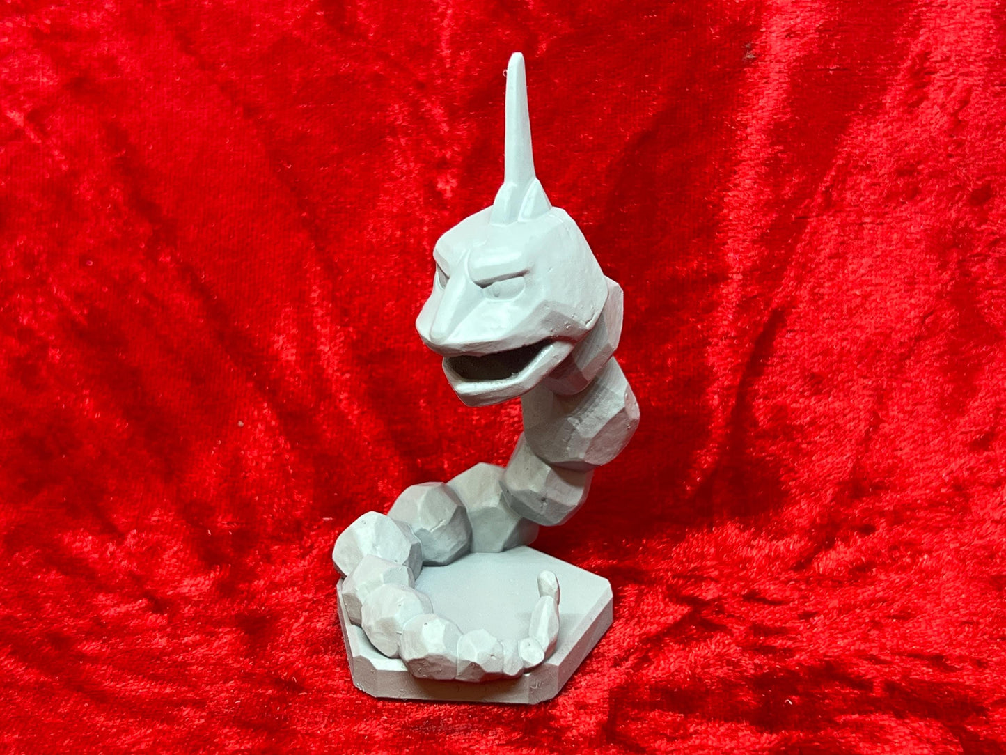 Pokemon #095 Onix Grey TCG Statue