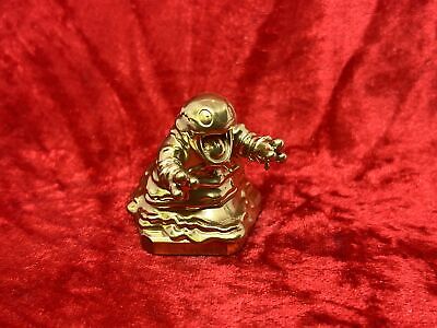 Pokemon #088 Grimer Figure Gold Statue TCG
