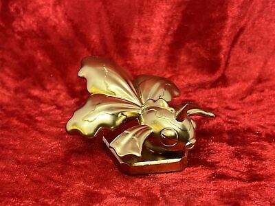 Pokemon #118 Goldeen Figure Gold Statue TCG