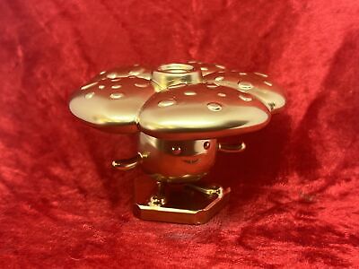 Pokemon #045 Vileplume Figure Gold Statue TCG