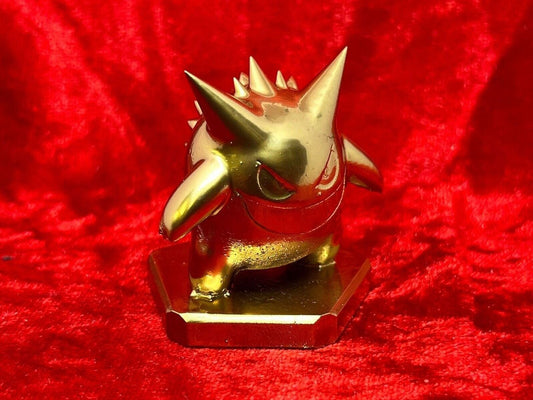 Pokemon #094 Gengar figure Gold TCG Statue