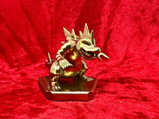 Pokemon #160 Feraligatr figure Gold TCG Statue