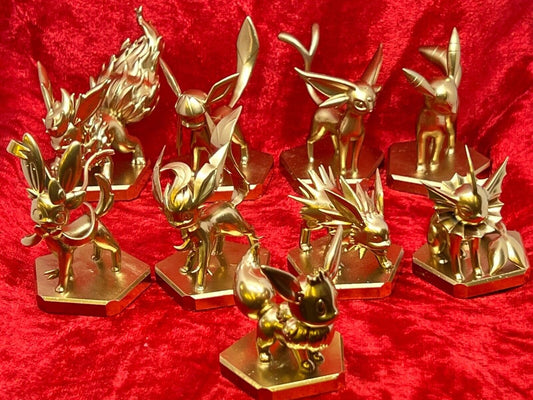 Pokemon #133 Eevee Eeveelutions Gold figure set TCG Statues