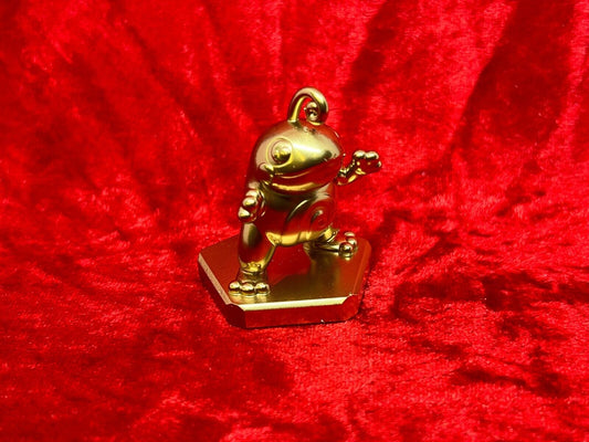 Pokemon #186 Politoed figure Gold TCG Statue