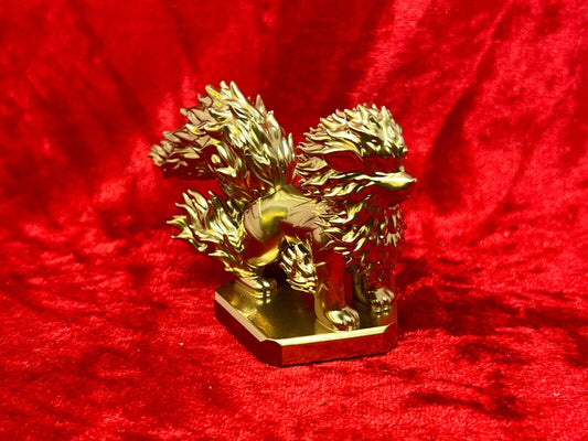 Pokemon #059 Arcanine figure Gold TCG Statue