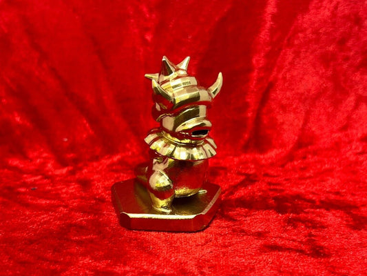 Pokemon #199 Slowking figure Gold TCG Statue