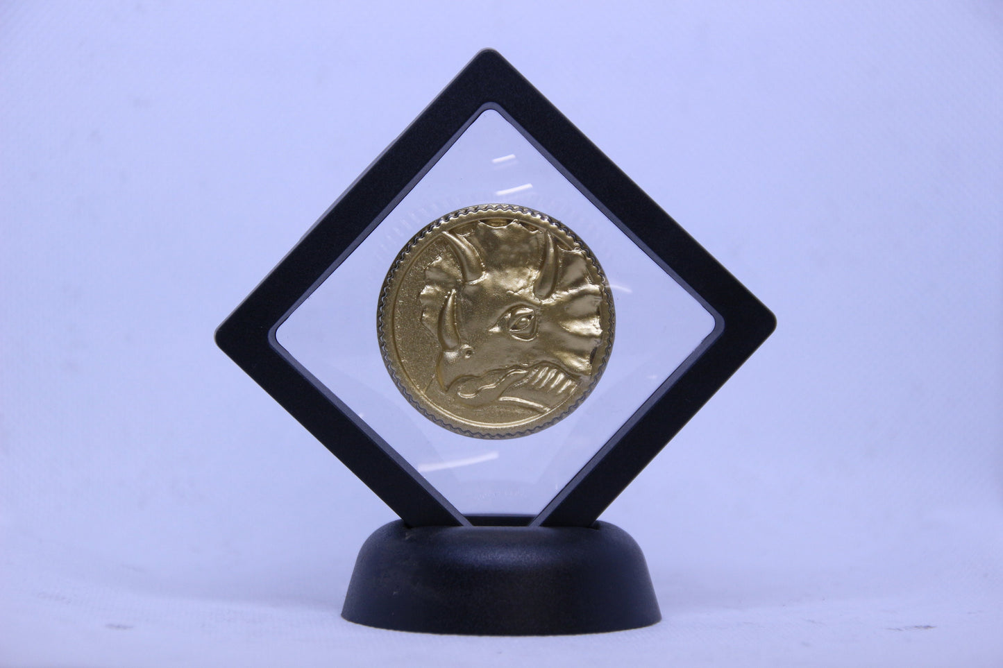 Power Rangers Replica Power Coin Blue Ranger Triceratops Legacy Gold