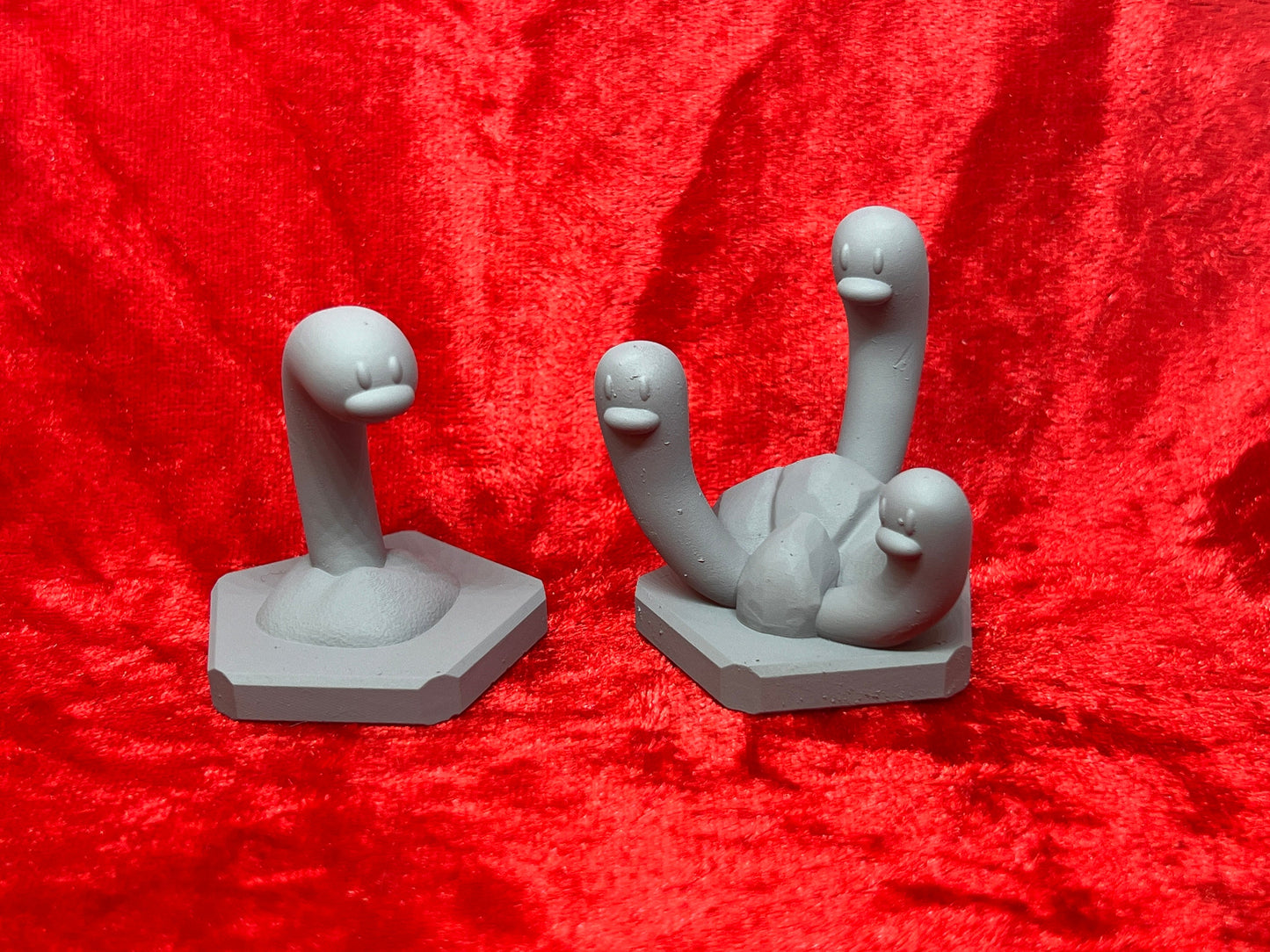 Pokemon #960 wiglett and #961 wugtrio figures Set Grey TCG Statues