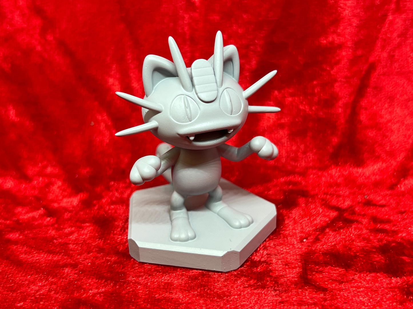 Pokemon #052 Meowth figure Grey TCG Statue